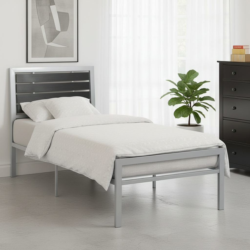 Lit IF-112 avec cadre en métal argenté