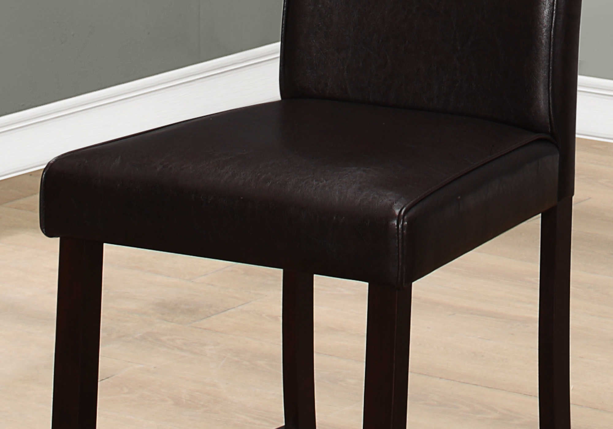 CHAISE DE SALLE À MANGER - 2 PIÈCES / SIMILI CUIR MARRON HAUTEUR COMPTOIR