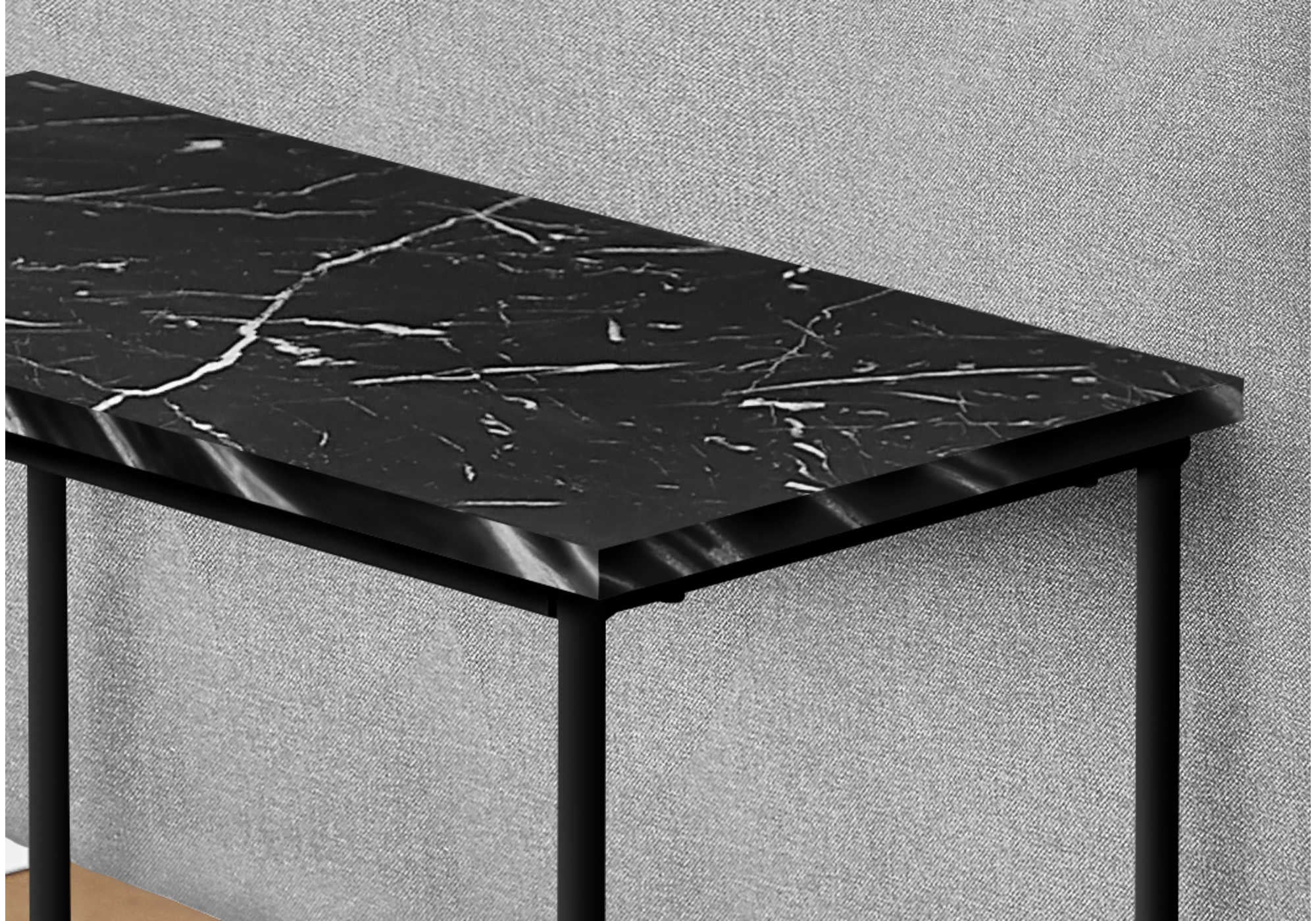 ACCENT TABLE - 22"H / BLACK MARBLE / BLACK METAL
