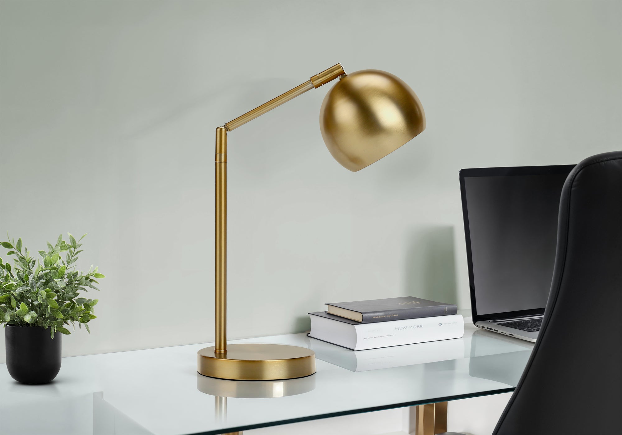 LIGHTING - 19"H TABLE LAMP GOLD METAL GOLD SHADE