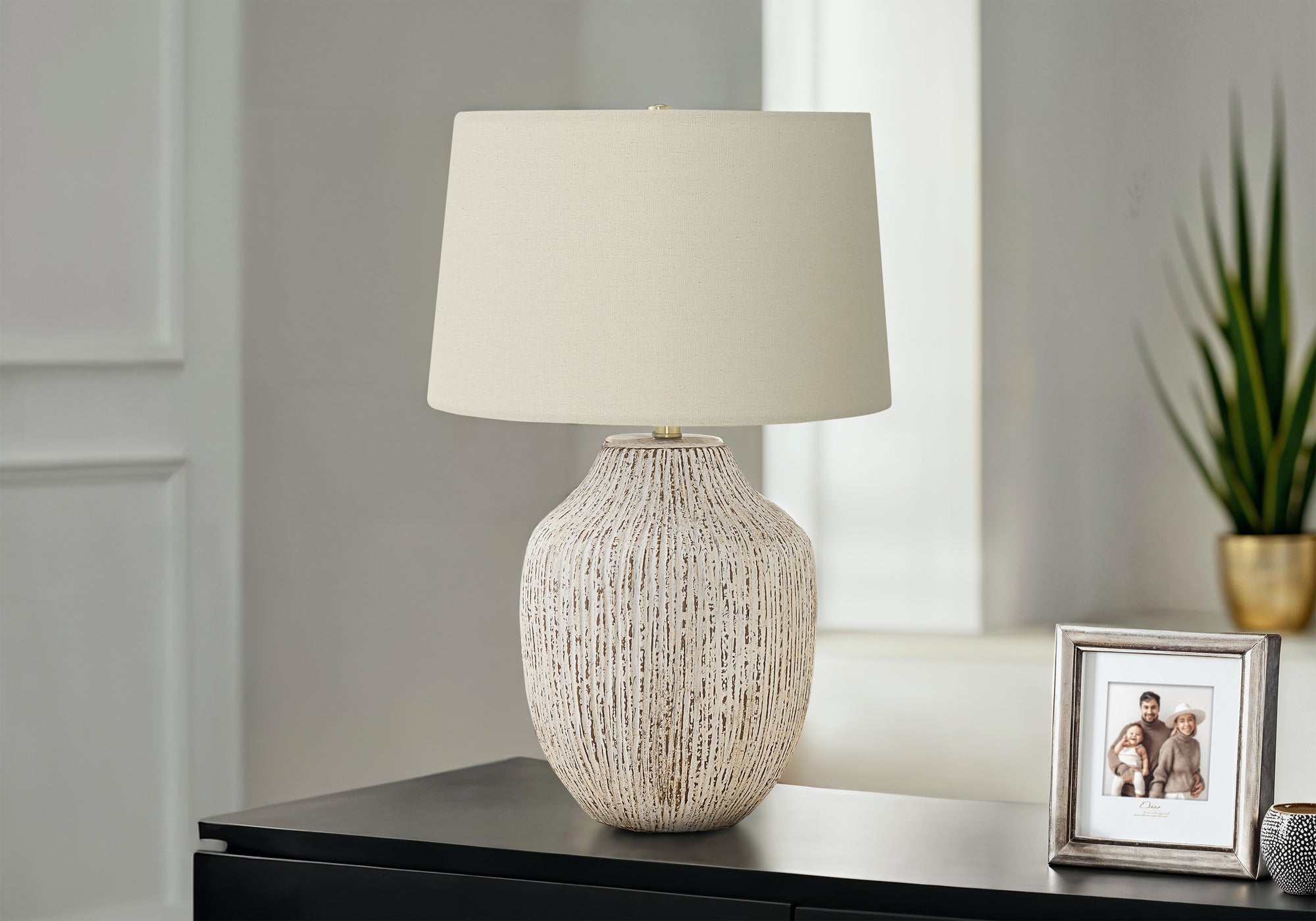 LIGHTING - 26"H TABLE LAMP CREAM CERAMIC IVORY / CREAM SHADE