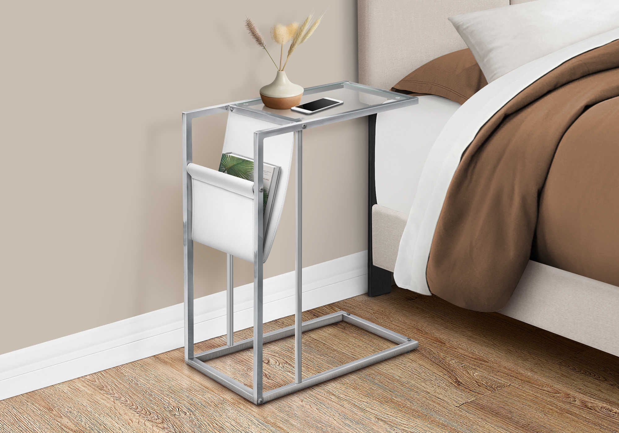 ACCENT TABLE - WHITE / CHROME METAL WITH A MAGAZINE RACK