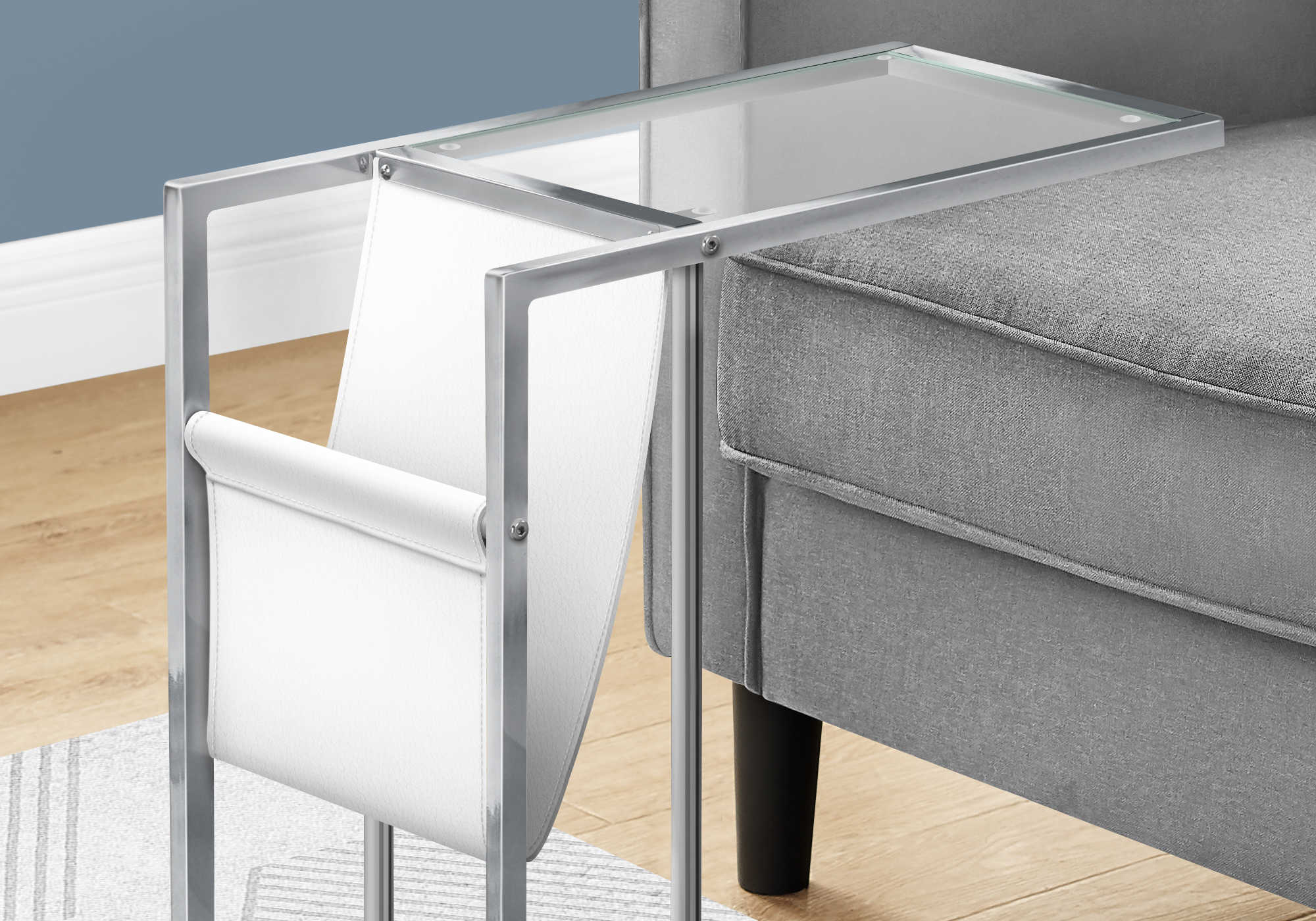 ACCENT TABLE - WHITE / CHROME METAL WITH A MAGAZINE RACK