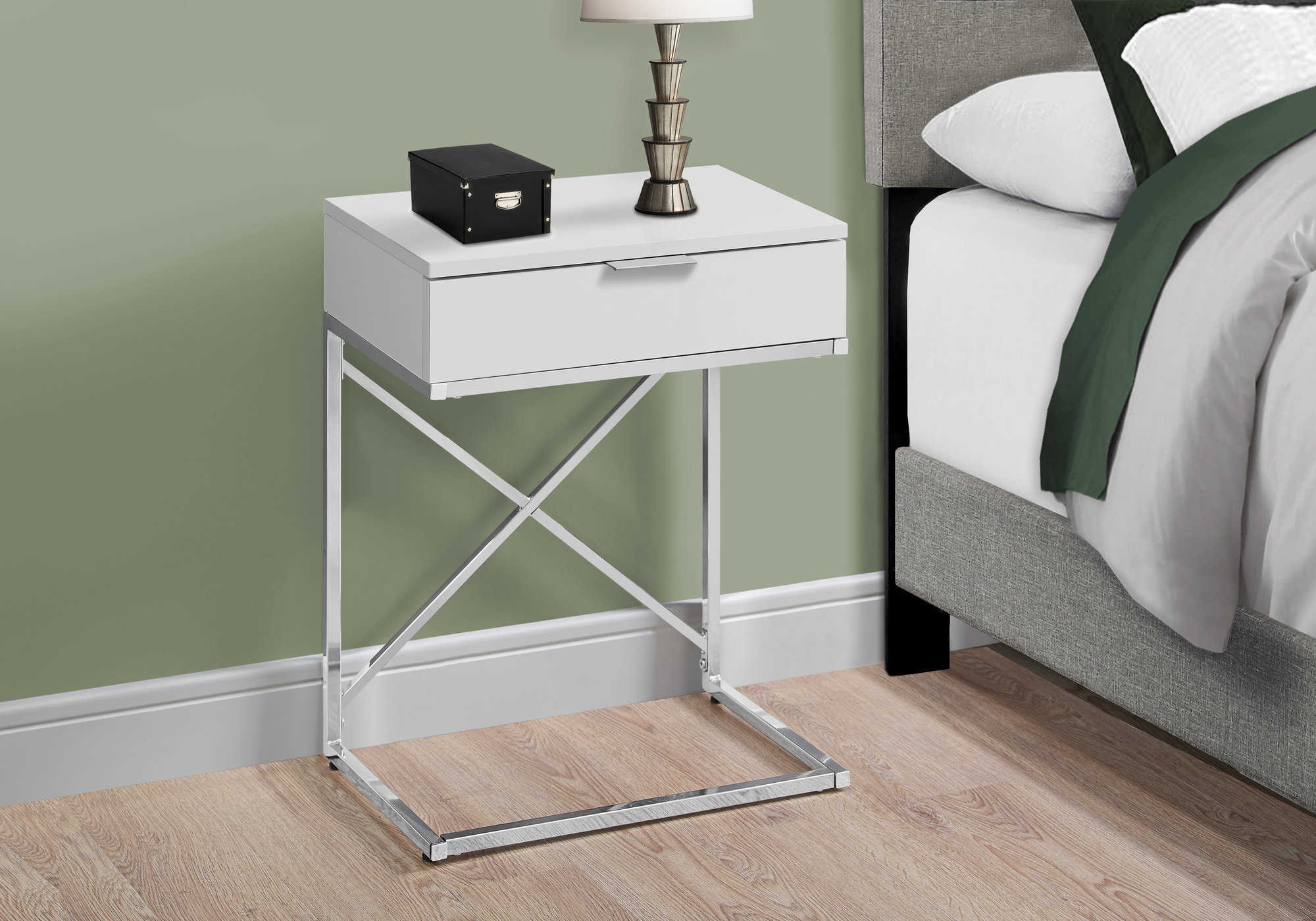 ACCENT TABLE - 24"H / GLOSSY WHITE / CHROME METAL
