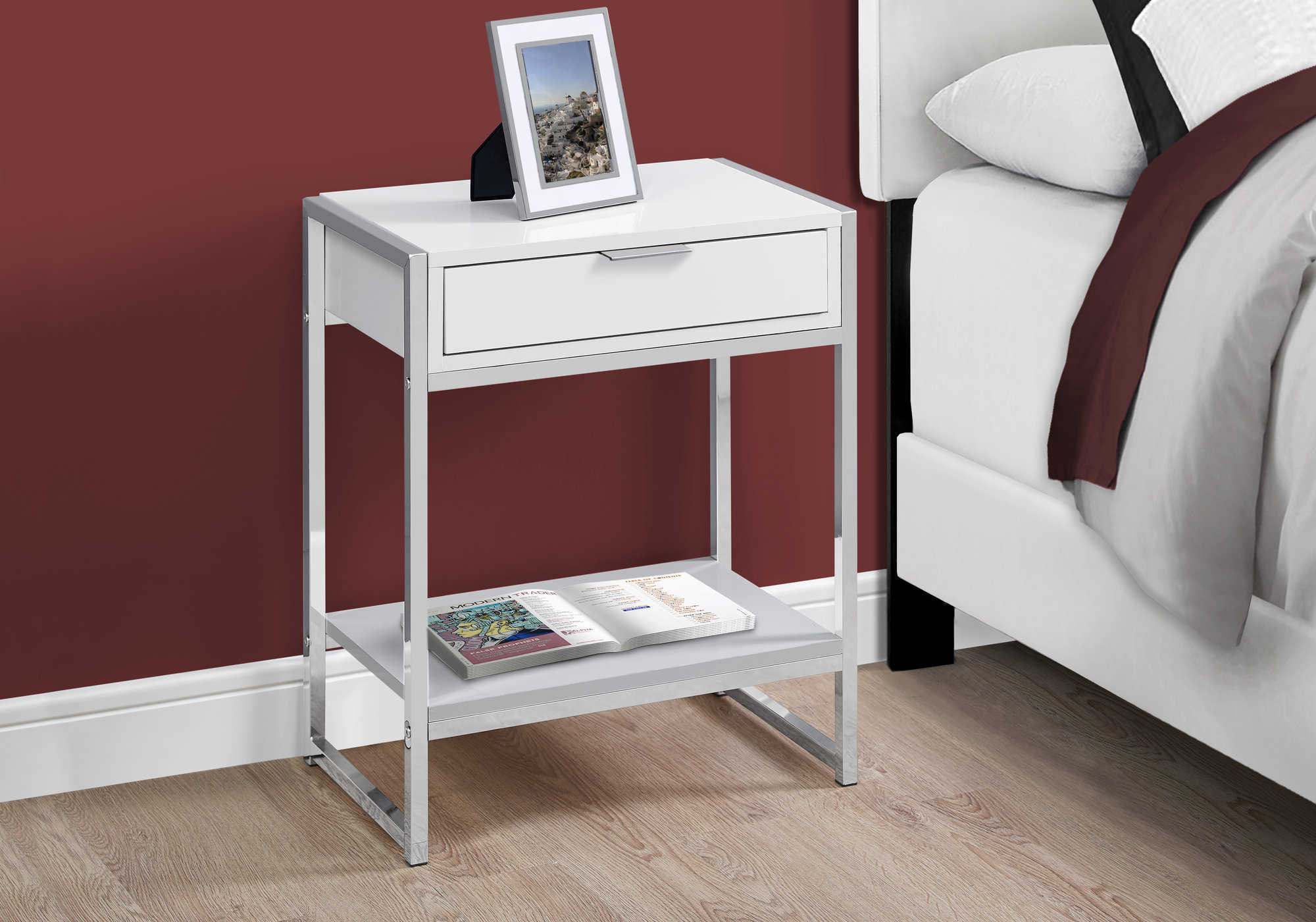 ACCENT TABLE - 24"H / GLOSSY WHITE / CHROME METAL