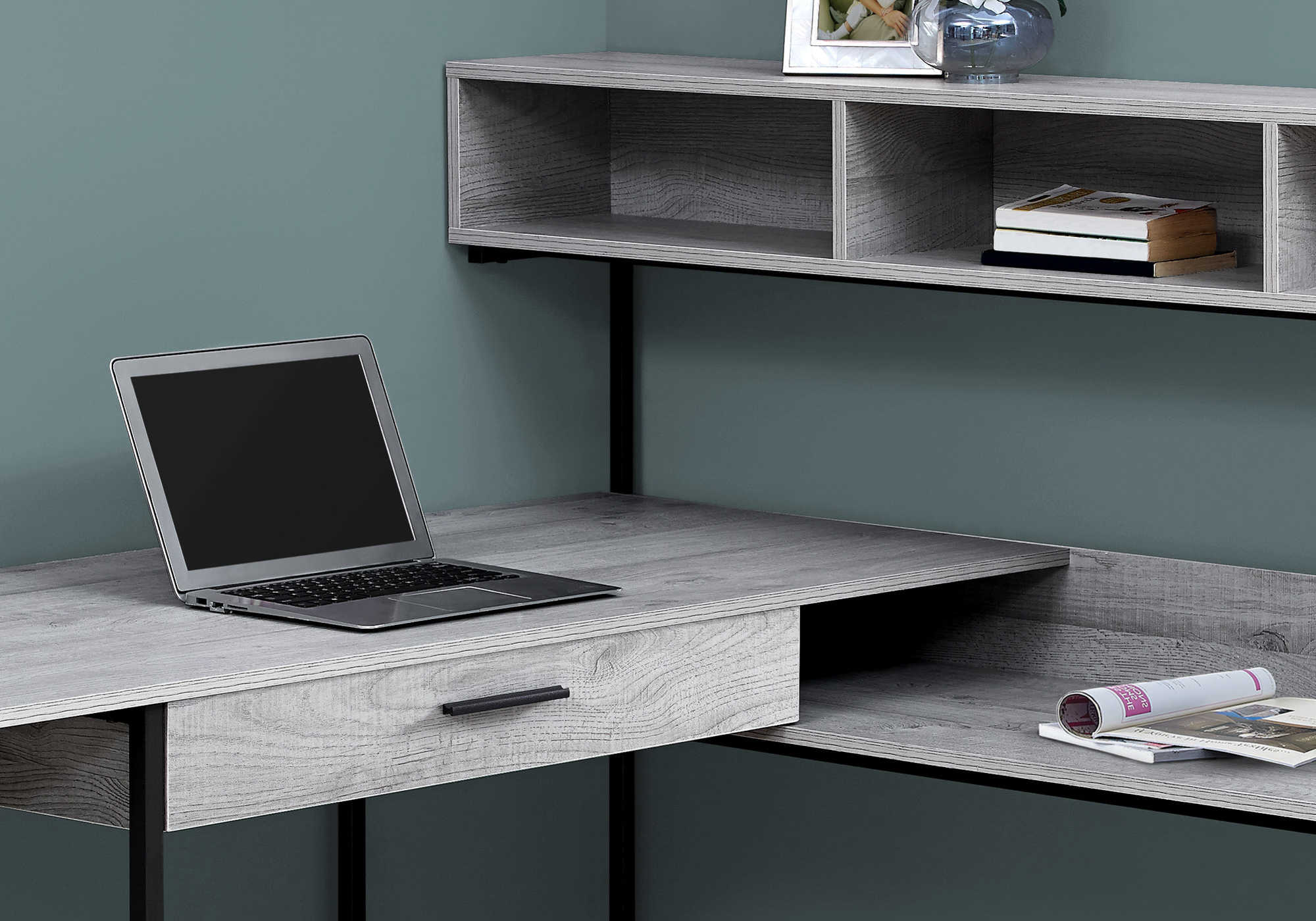COMPUTER DESK - GREY / BLACK METAL CORNER