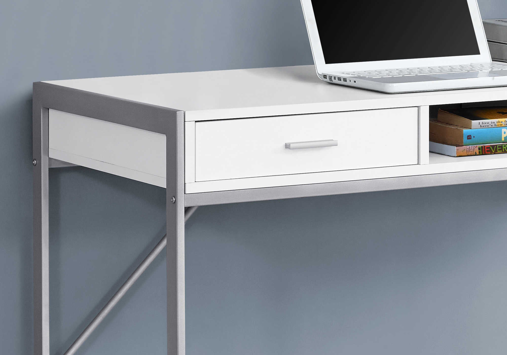 COMPUTER DESK - 48"L / WHITE / SILVER METAL