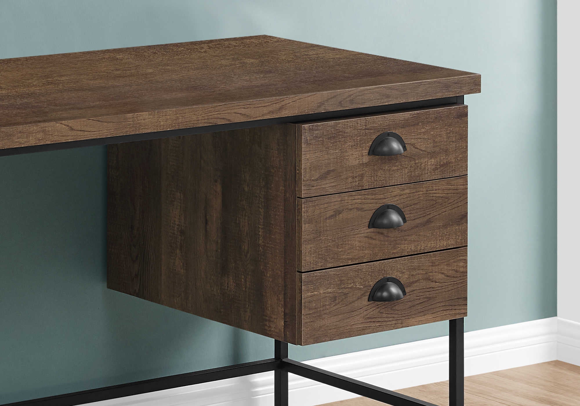 BUREAU D'ORDINATEUR - 55"L / BOIS RÉCUPÉRÉ BRUN / MÉTAL NOIR
