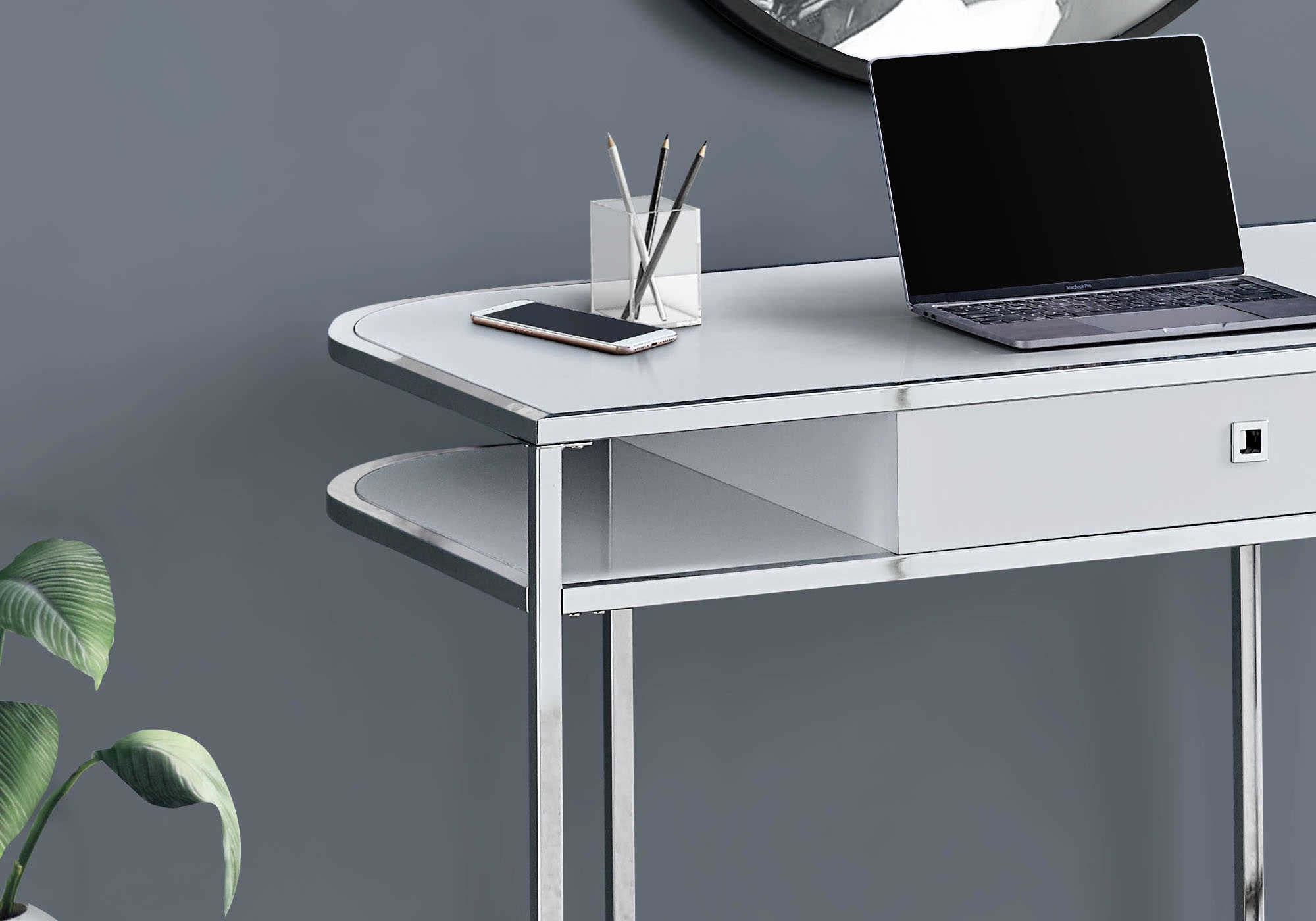 COMPUTER DESK - 48"L / GLOSSY WHITE / CHROME METAL
