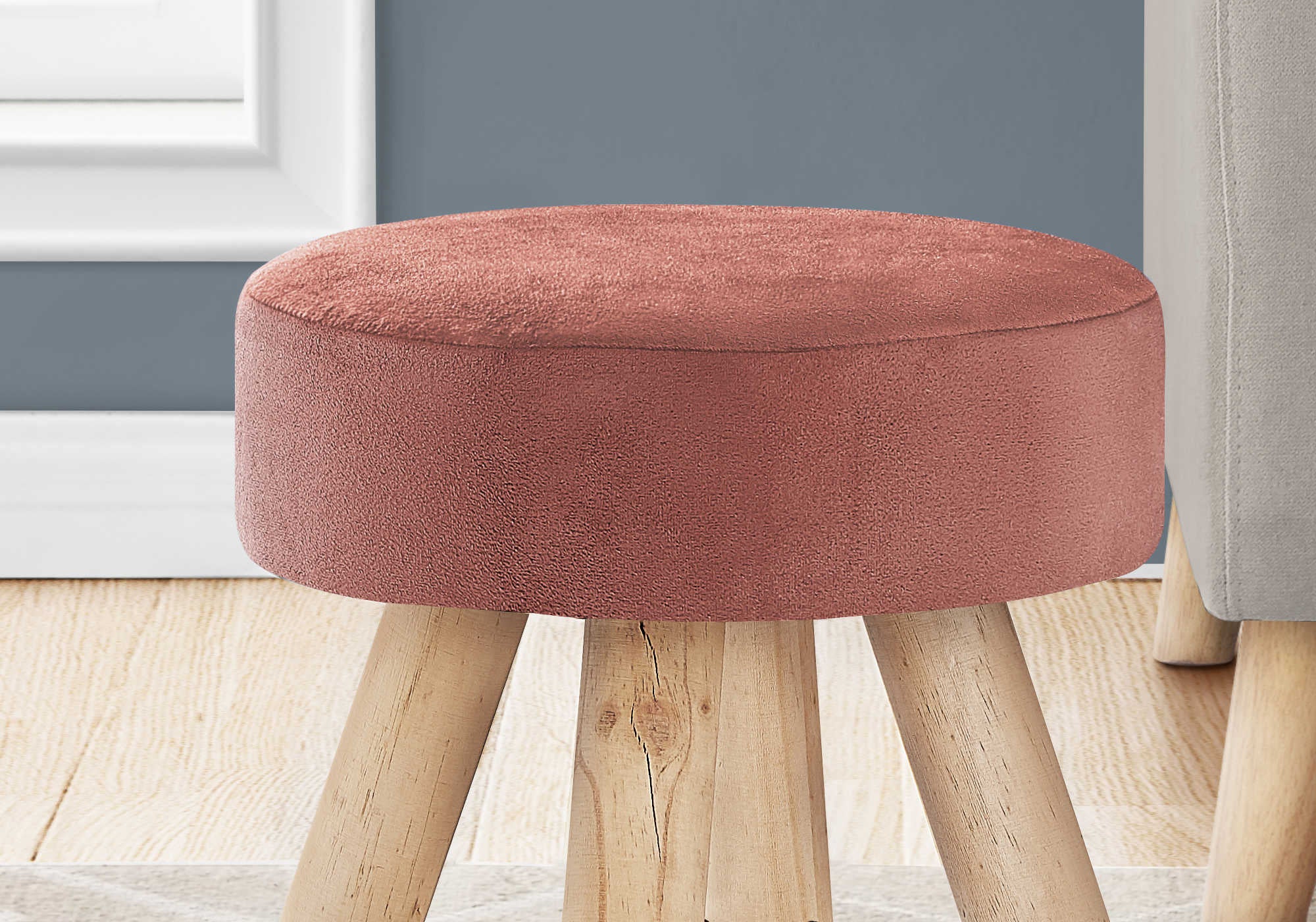 OTTOMAN - GREY KNIT / NATURAL WOOD LEGS