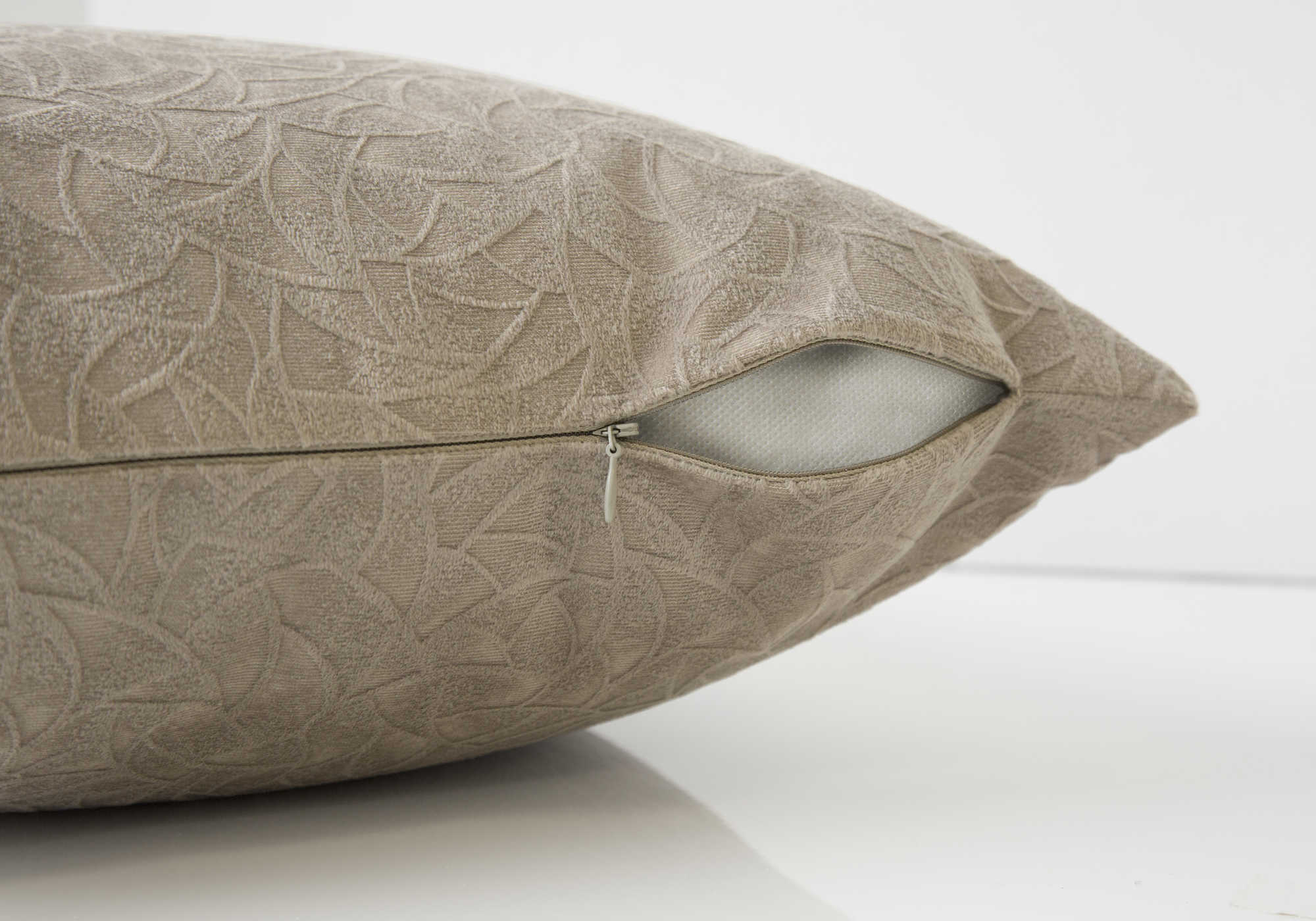 PILLOW - 18"X 18" / TAUPE FLORAL VELVET / 2PCS