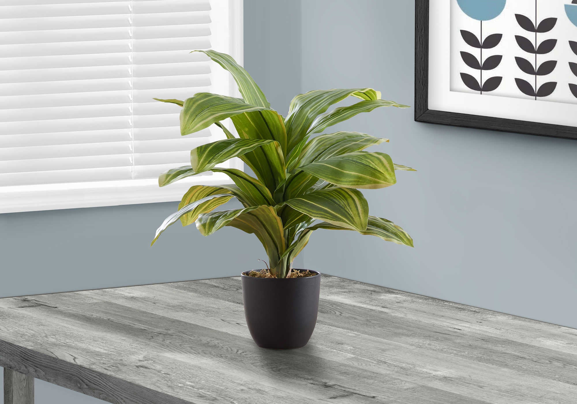 ARTIFICIAL PLANT - 17"H / INDOOR DRACAENA IN A 4" POT