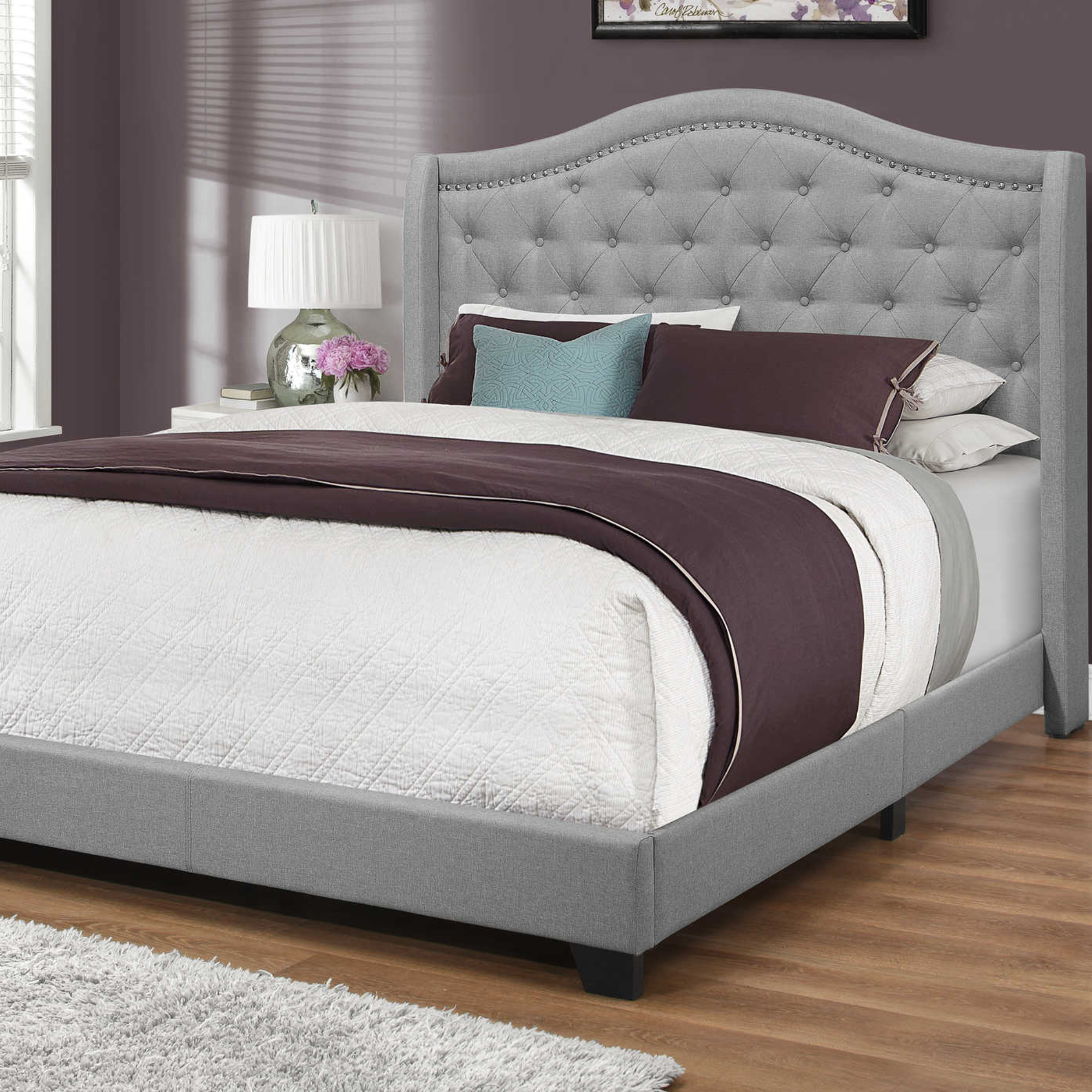 BED - QUEEN SIZE / GREY LINEN WITH CHROME TRIM