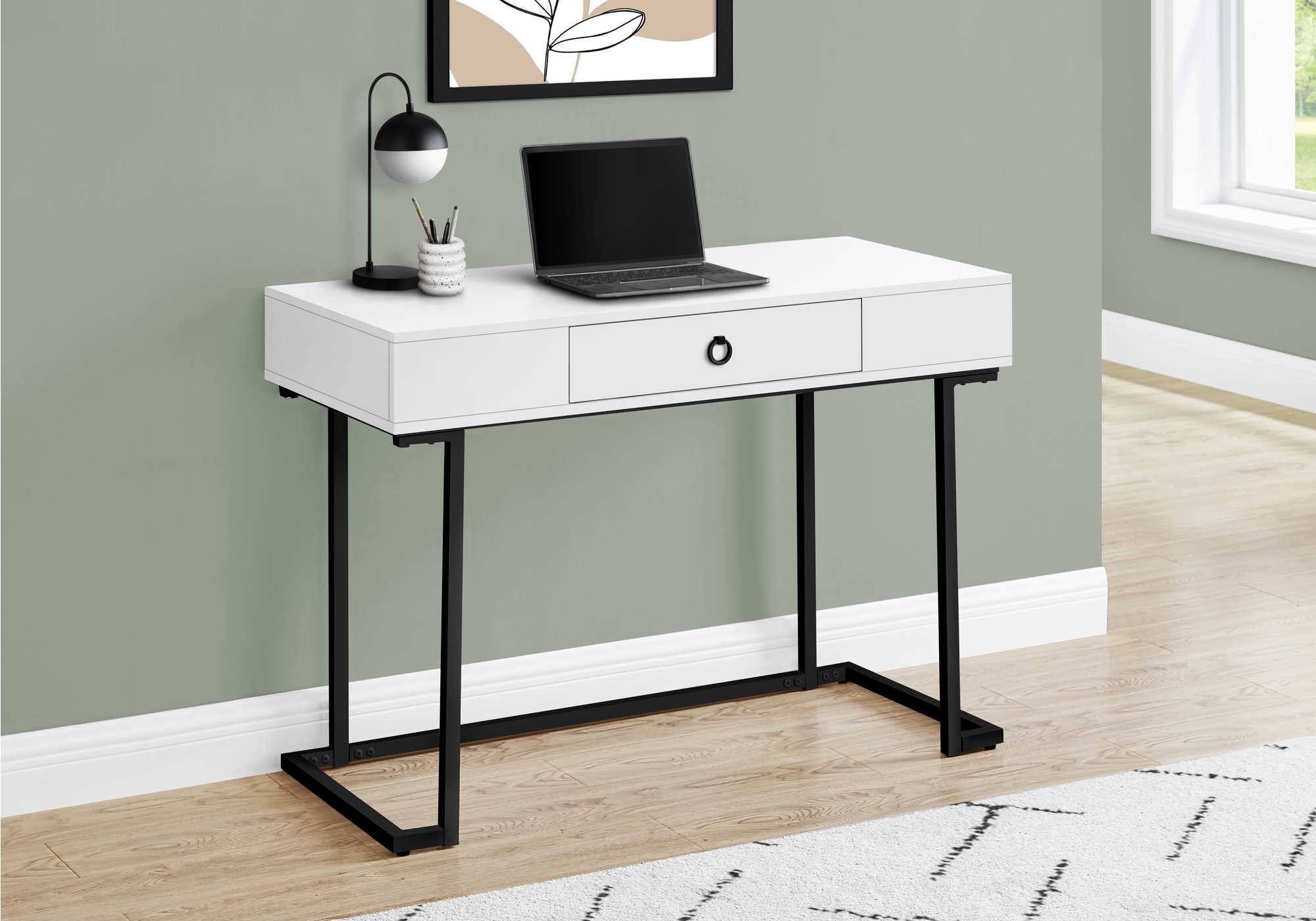 LYVA DESK