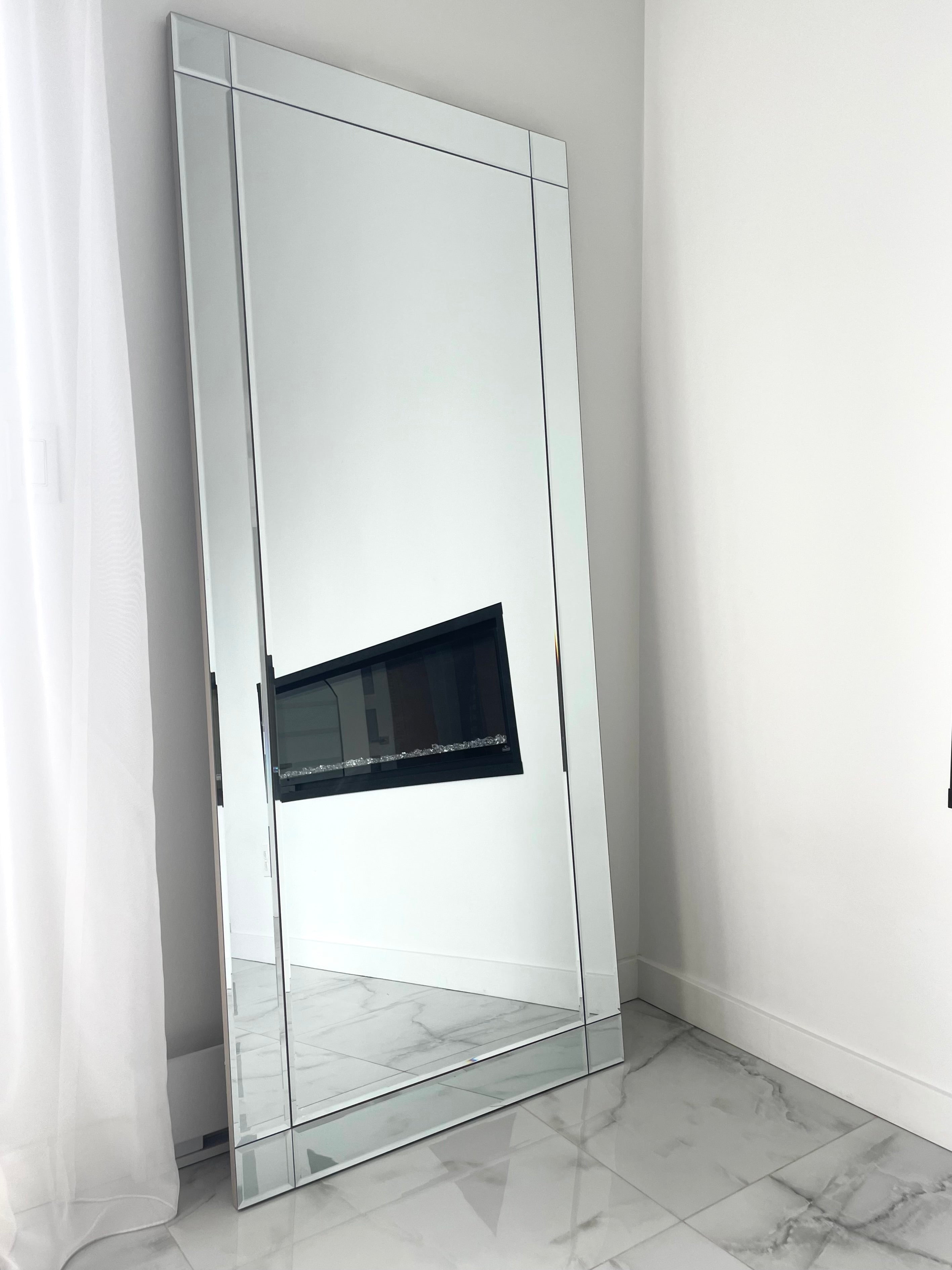 CRYSTAL BIG MIRROR