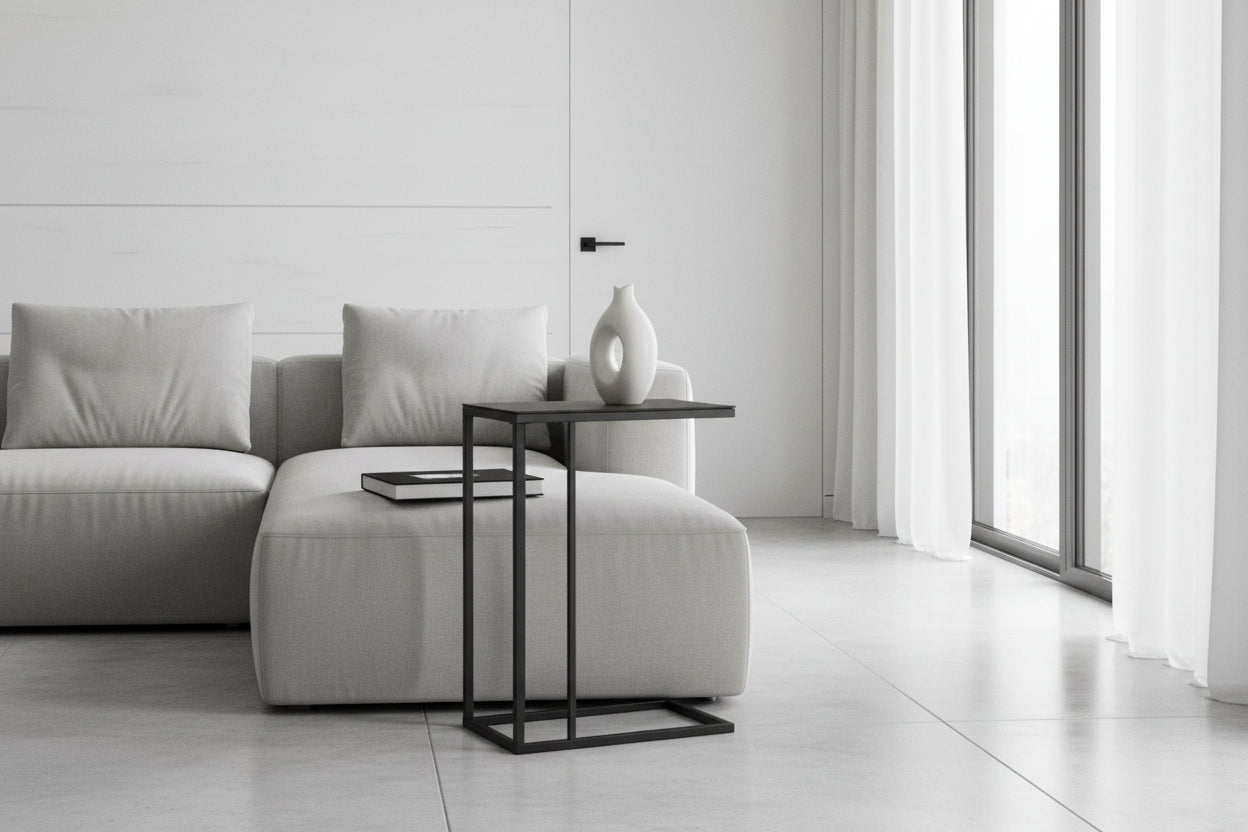 TABLE D'APPOINT - MÉTAL NOIR / VERRE TREMPÉ NOIR