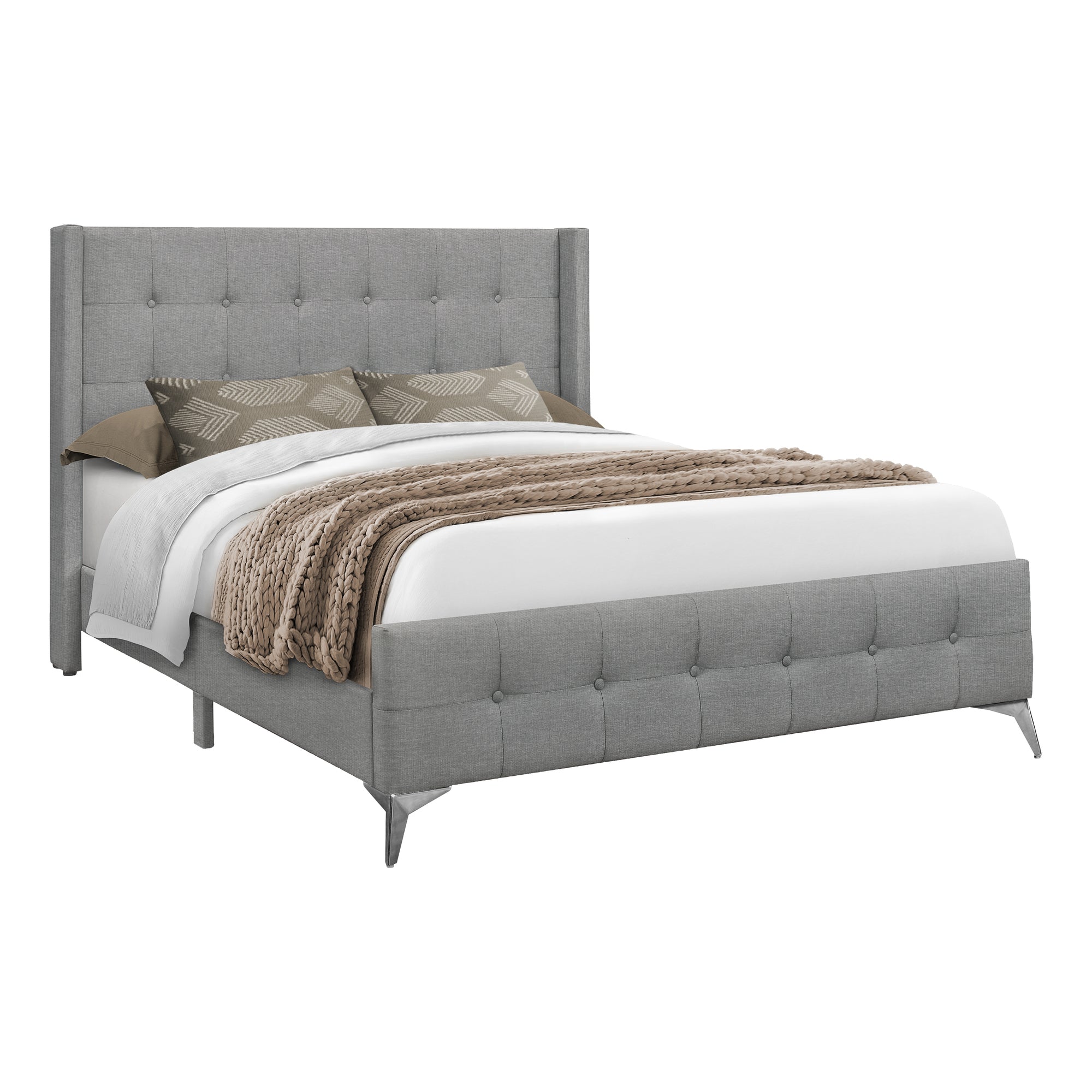 BED - QUEEN SIZE / GREY LINEN WITH CHROME METAL LEGS