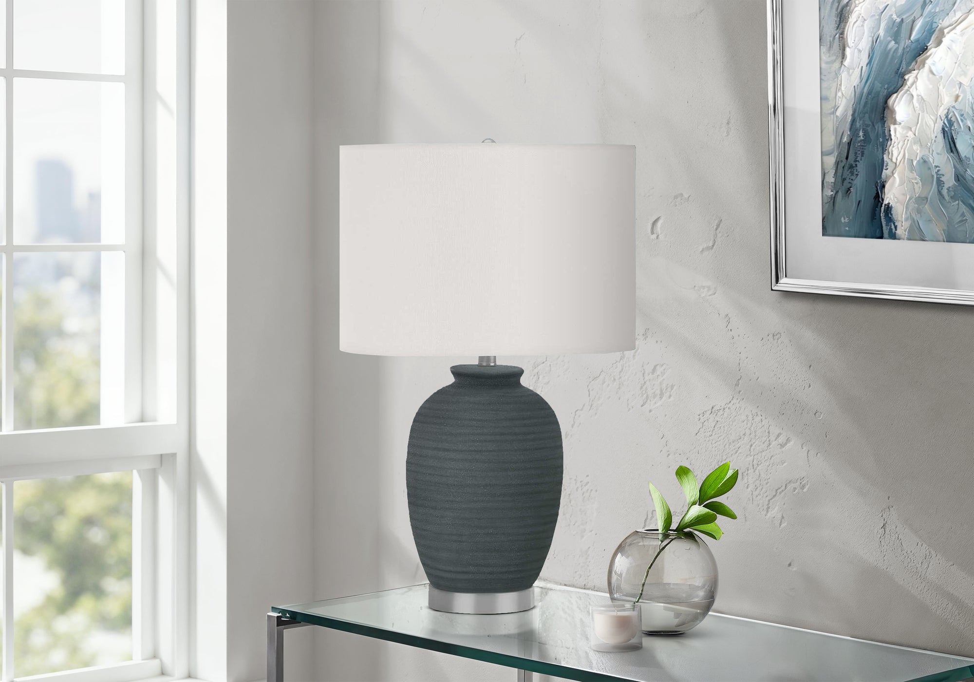LIGHTING - 24"H TABLE LAMP BLUE CERAMIC IVORY / CREAM SHADE
