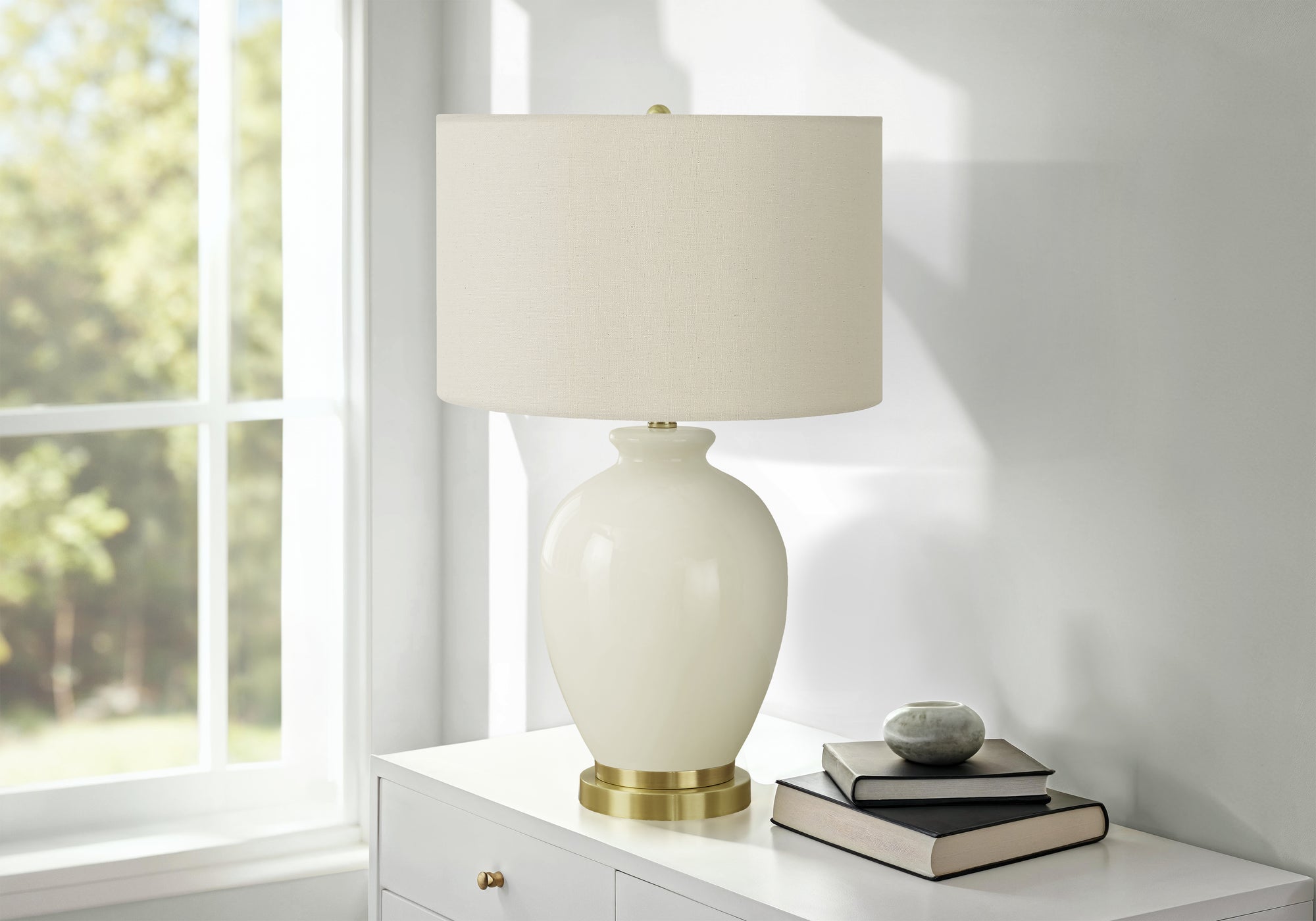 LIGHTING - 26"H TABLE LAMP IVORY / CREAM SHADE CREAM CERAMIC