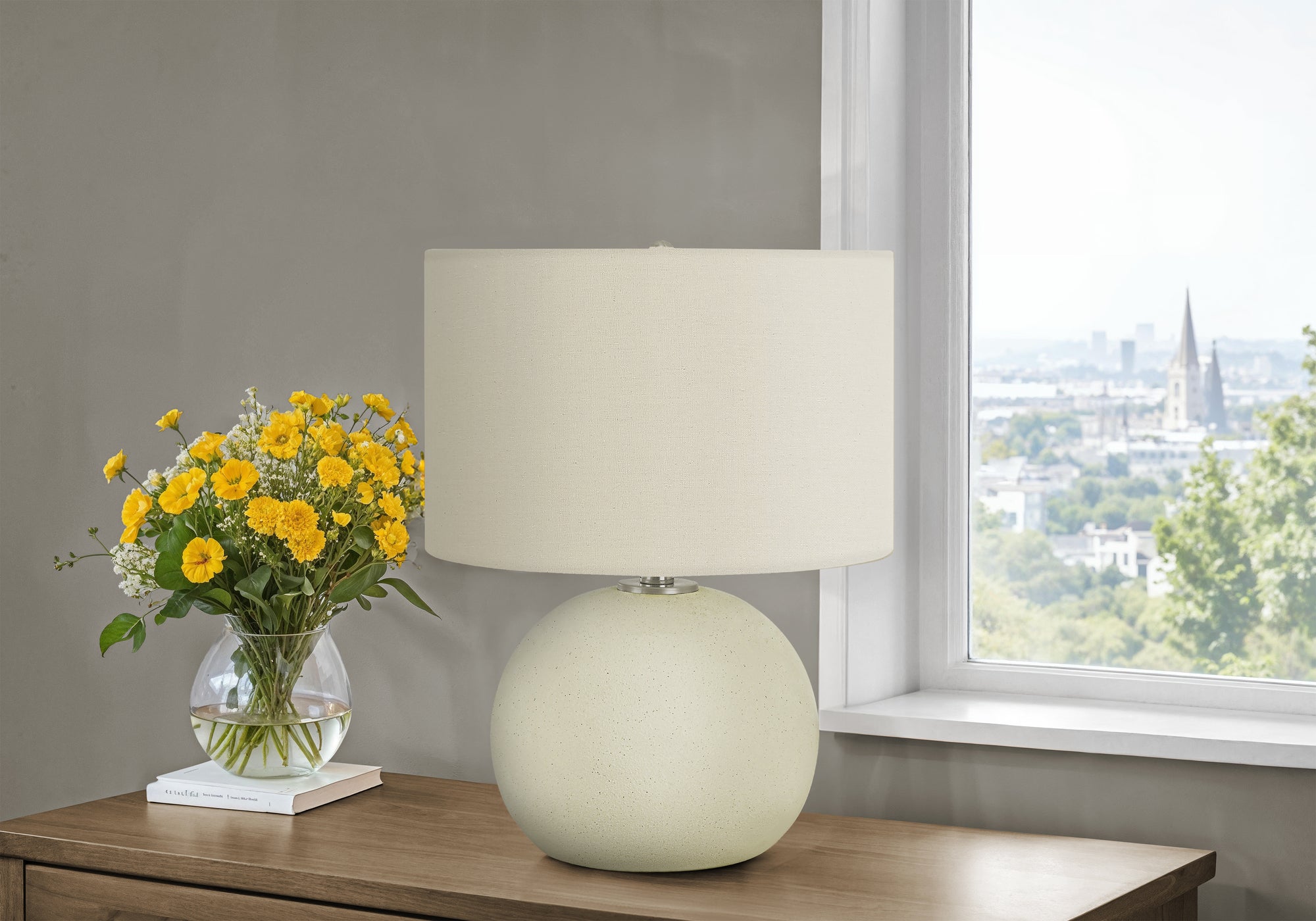 LIGHTING - 18"H TABLE LAMP IVORY / CREAM SHADE CREAM CERAMIC