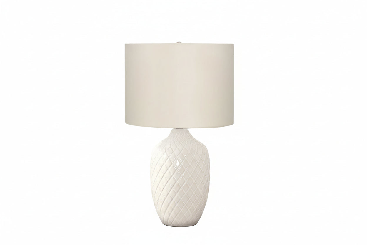ÉCLAIRAGE - LAMPE DE TABLE 25"H CÉRAMIQUE CRÈME IVOIRE / ABAT-JOUR CRÈME