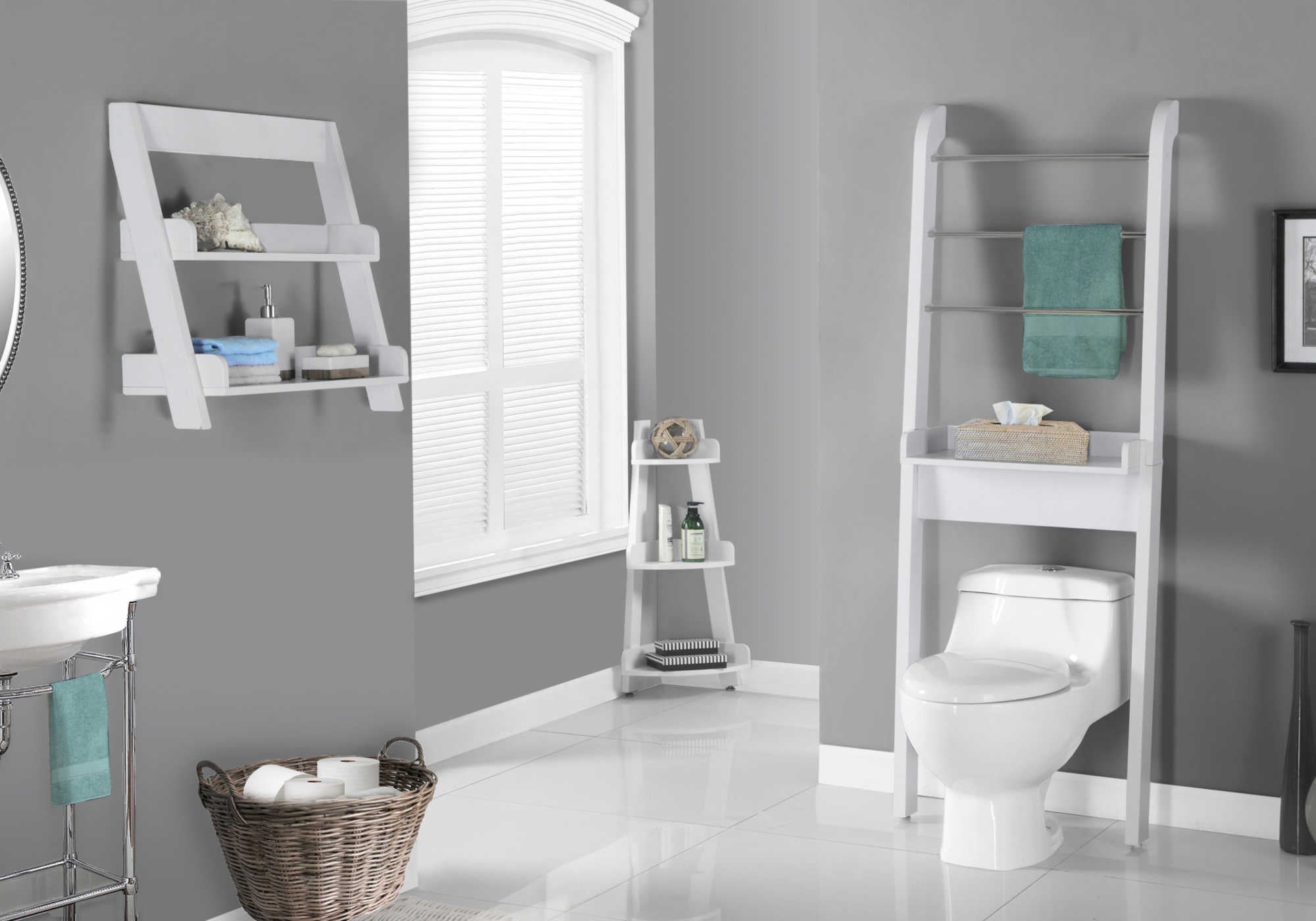 BATHROOM ACCENT - 34"H / WHITE CORNER ETAGERE