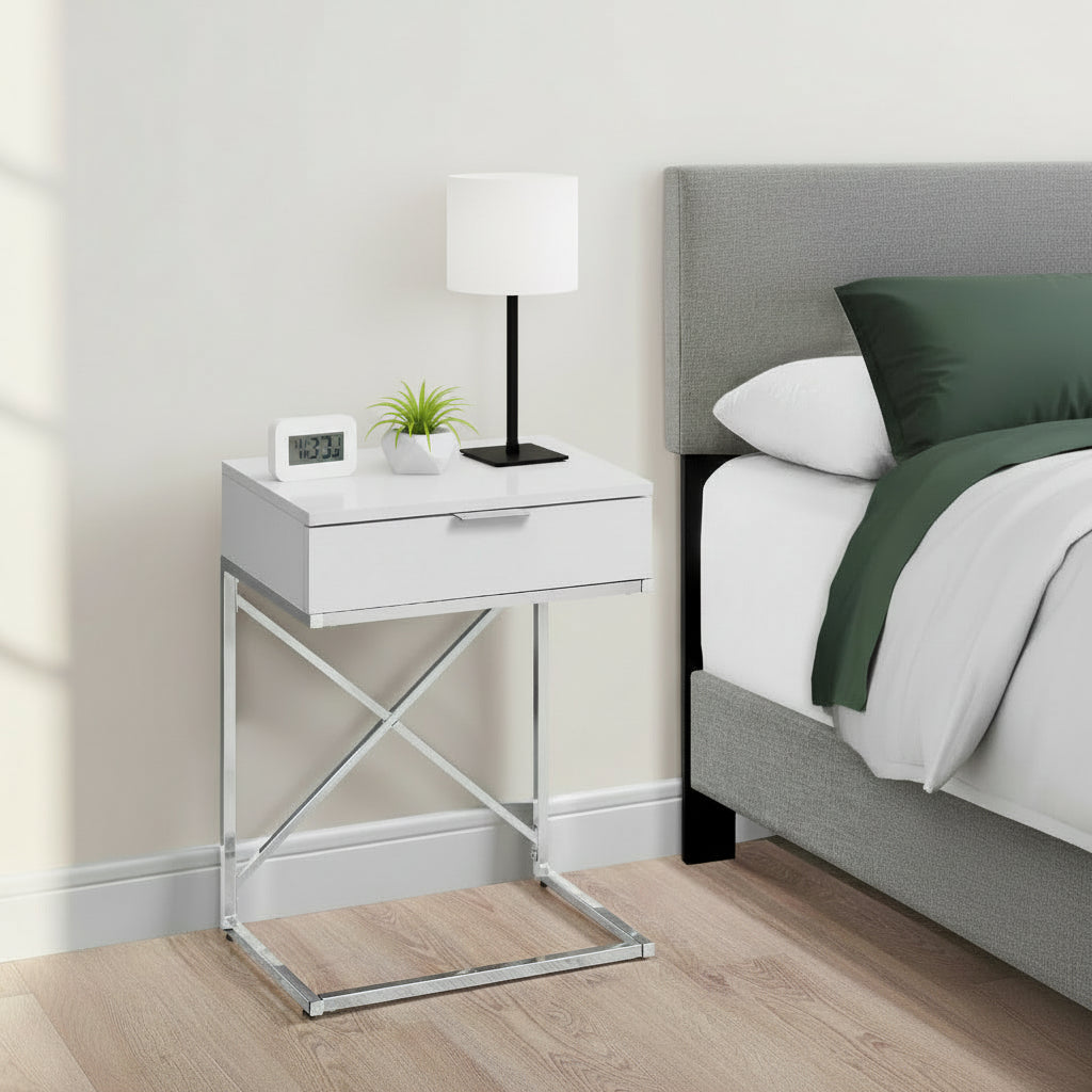 TABLE D'APPOINT - 24"H / BLANC BRILLANT / MÉTAL CHROME